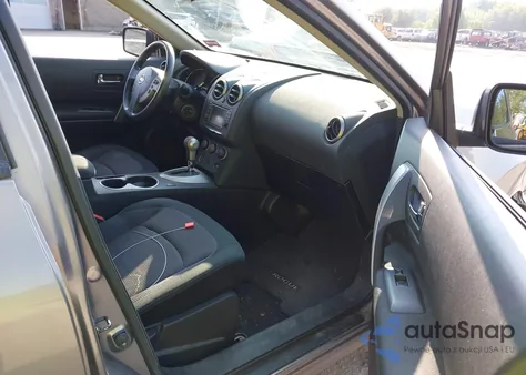 2013 Nissan Rogue Sv z USA, uszkodzony, nr VIN JN8AS5MV9DW608592